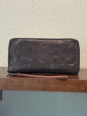 Will Leather Goods Zip Around Clutch and Bill Fold